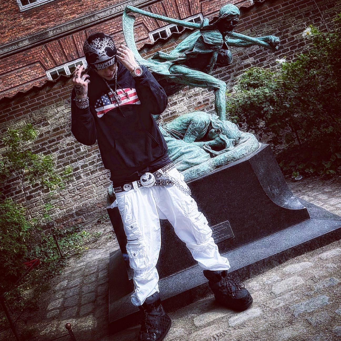 SALEM AMERICAN HOODIE
